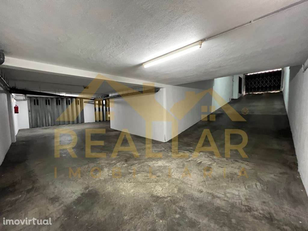1 Garagem na Póvoa de Varzim - Grande imagem: 3/10