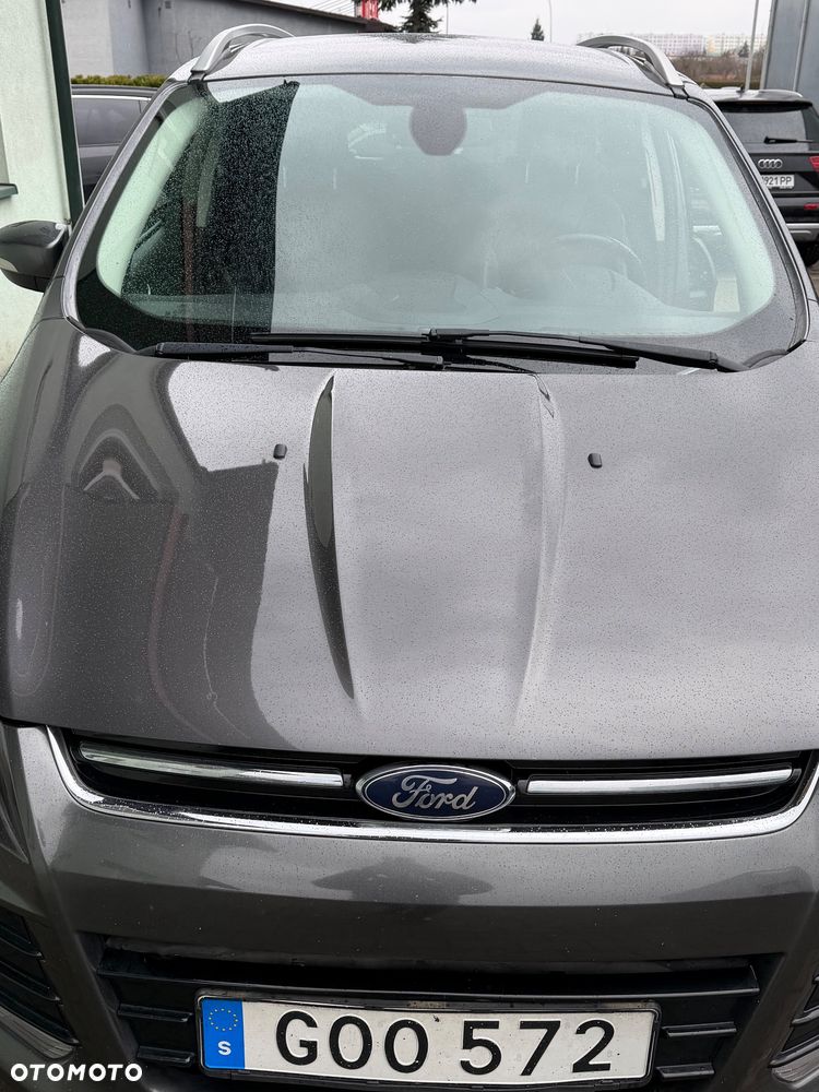 Ford Kuga 2.0 TDCi 4x4 Titanium - 28