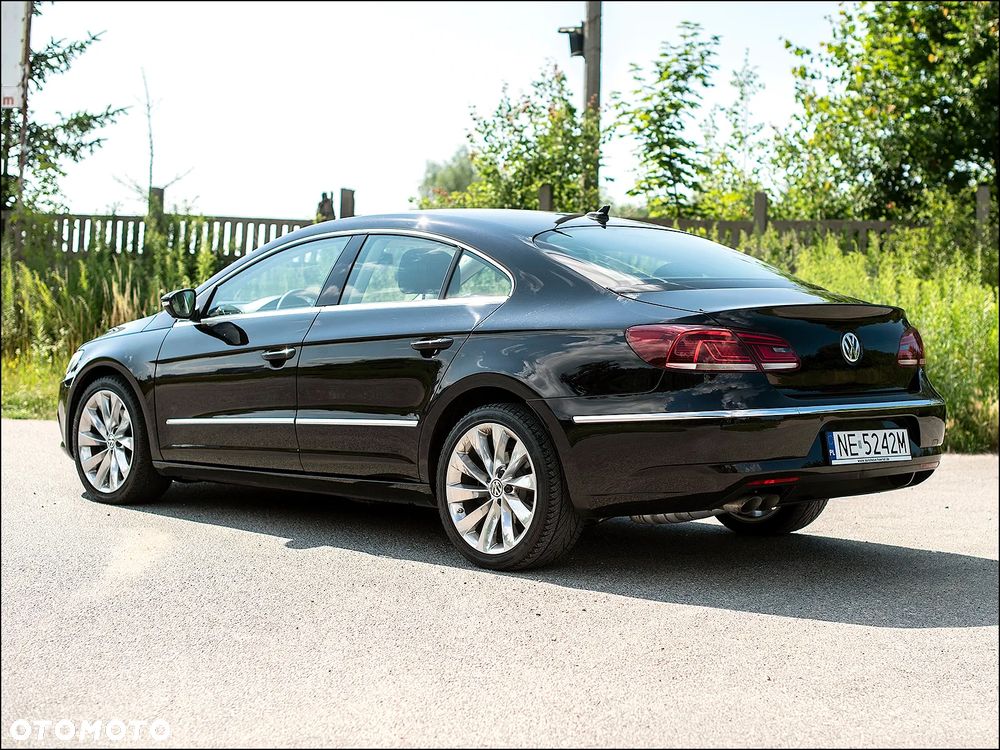 Volkswagen Passat CC - 13