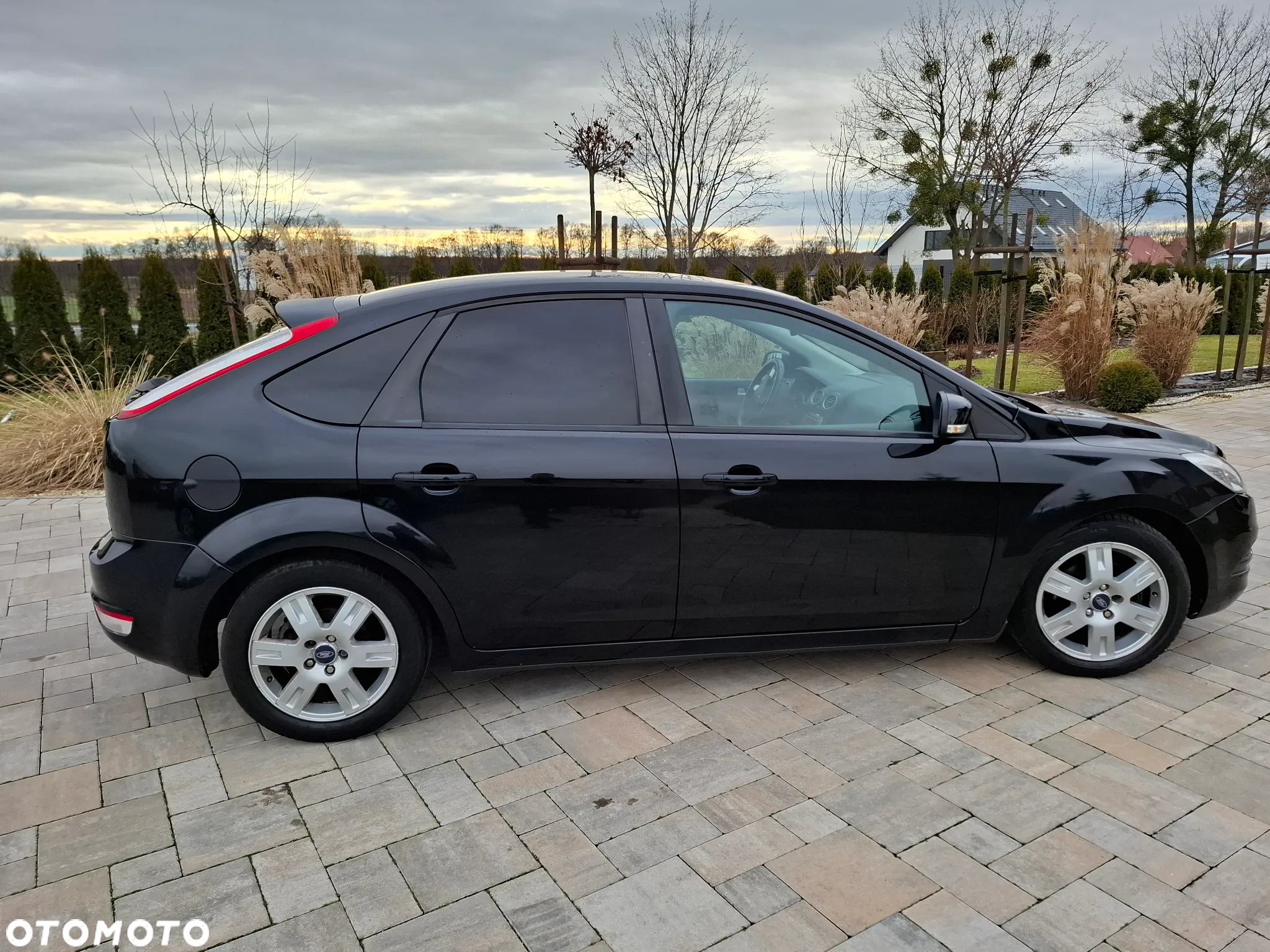 Ford Focus 1.6 16V Sport - 22