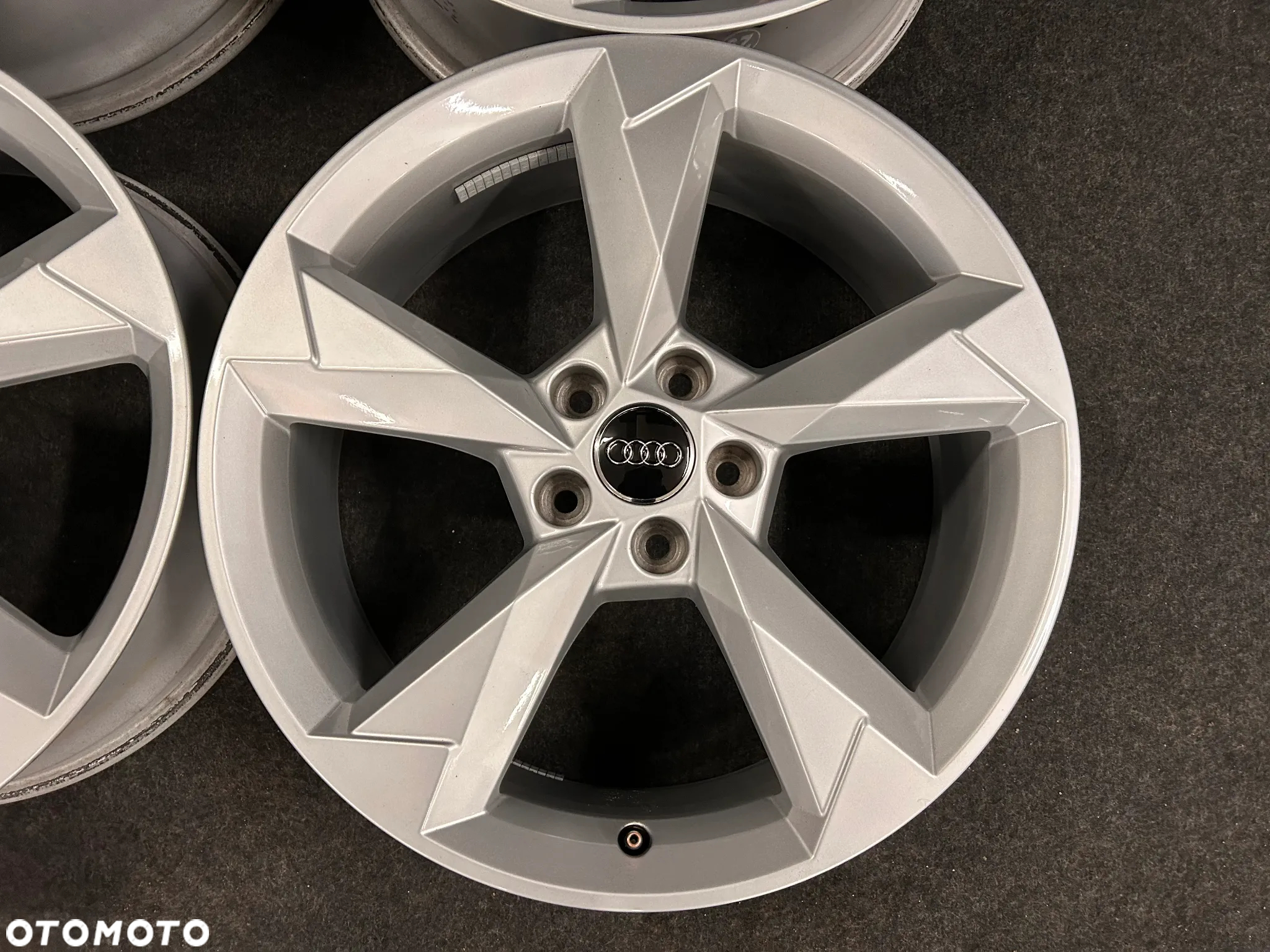 Alufelgi Audi Q3, A3, A4 B7, Skoda Kodiaq, Karoq, VW Tiguan, T-Roc 19 cali 5x112 4szt. ŁADNE! - 11