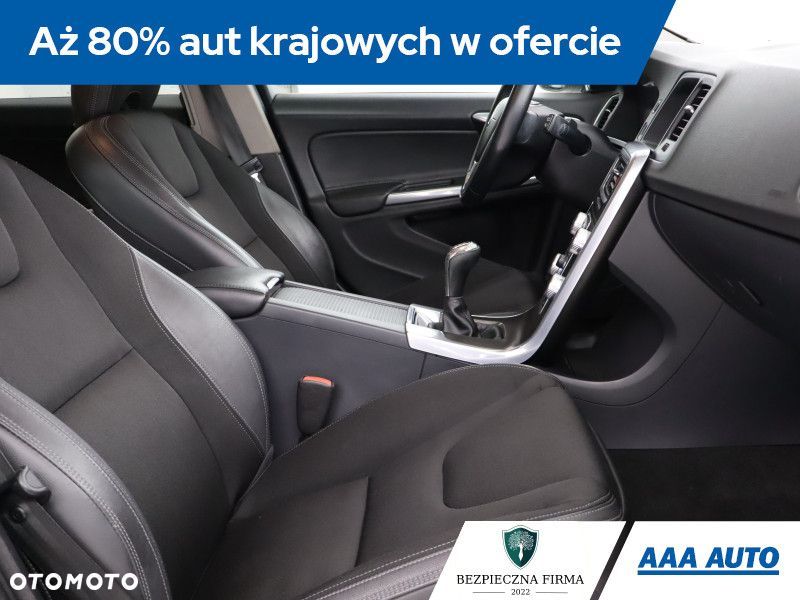 Volvo V60 - 11