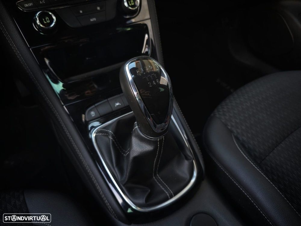 Opel Astra 1.6 CDTI Dynamic S/S - 14