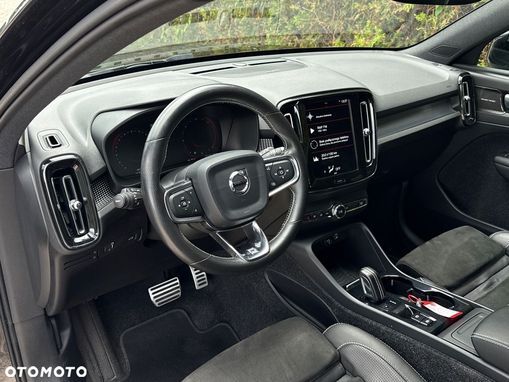 Volvo XC 40 D4 AWD Geartronic R-Design - 8
