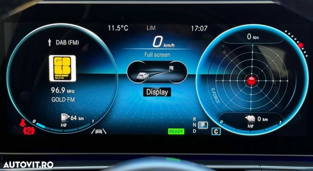 Mercedes-Benz GLE - 32