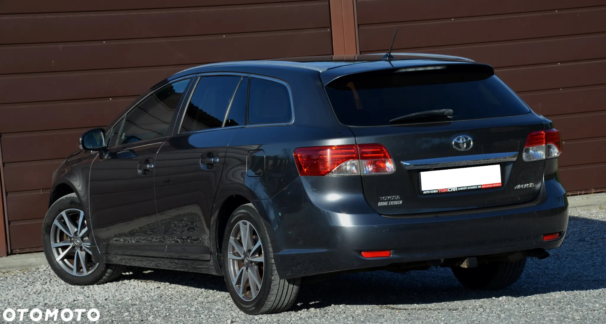 Toyota Avensis 2.0 D-4D Active - 3
