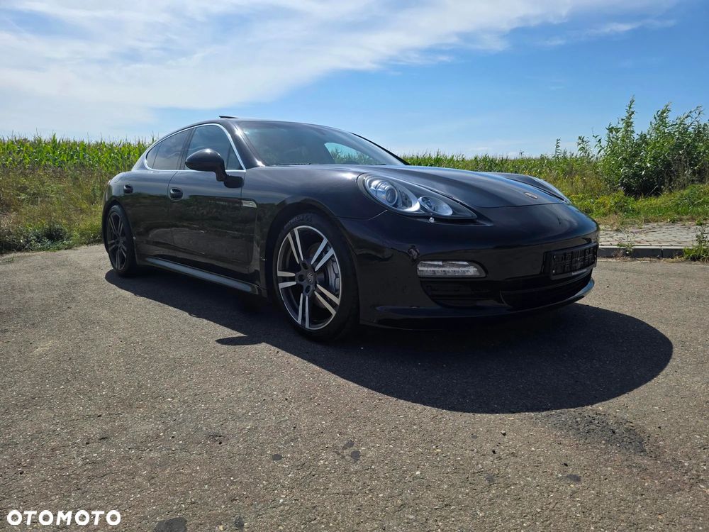 Porsche Panamera 4S PDK - 16