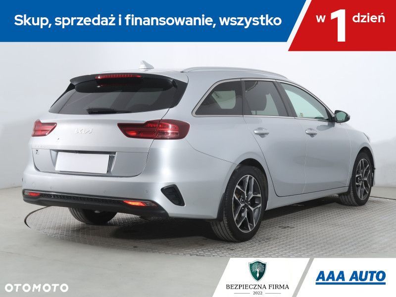 Kia Ceed - 6