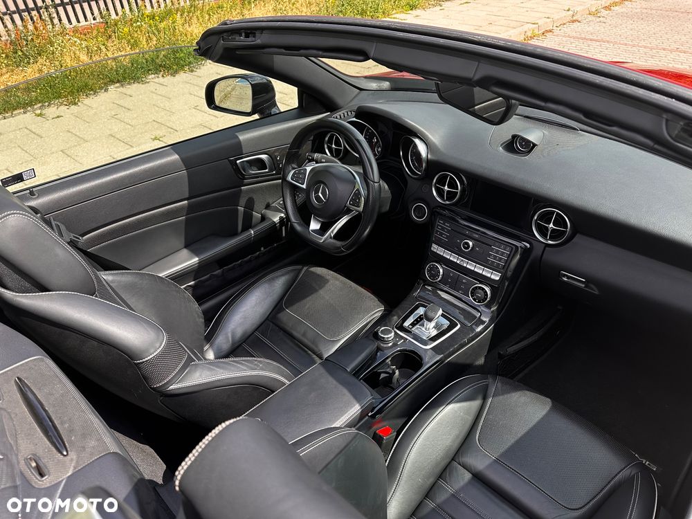 Mercedes-Benz SLC - 7