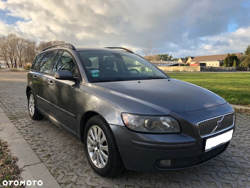 Volvo V50 - 1