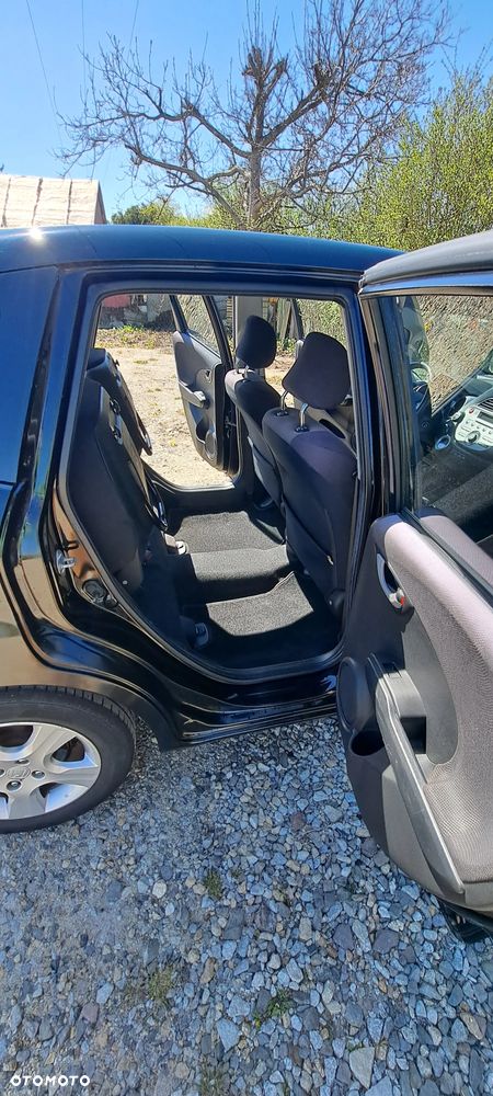 Honda Jazz ver-1-4-i--vtec-elegance - 12