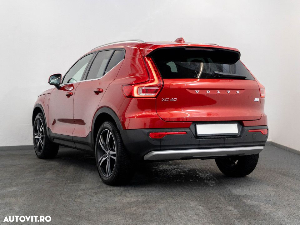 Volvo XC 40 Recharge T5 Twin Engine AT7 Inscription - 3
