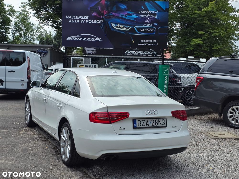 Audi A4 Limousine - 6