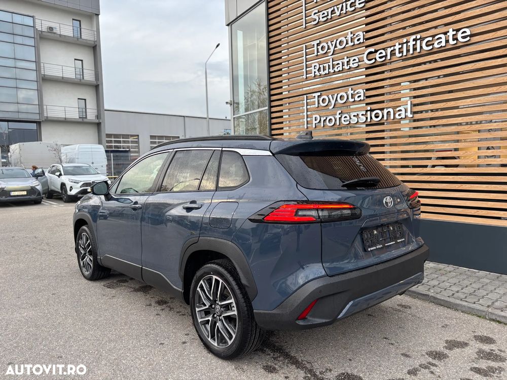Toyota Corolla Cross HEV DYNAMIC FWD 2.0 - 7