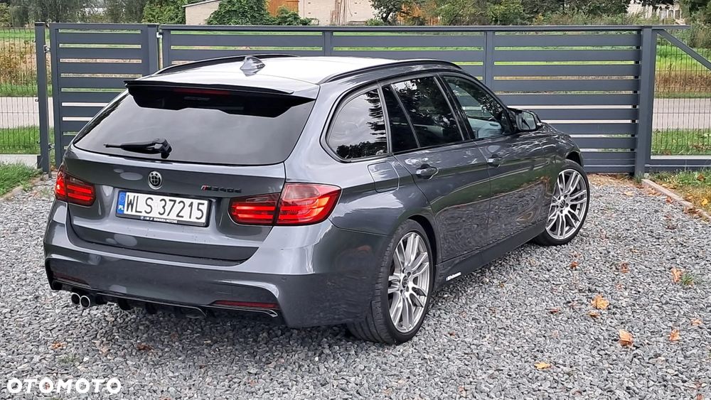 BMW Seria 3 325d M Sport - 4