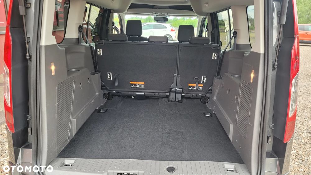 Ford Tourneo Connect Grand - 6