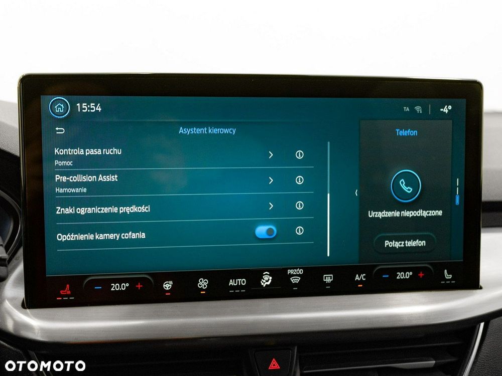 Ford Focus 1.0 EcoBoost Titanium X - 23