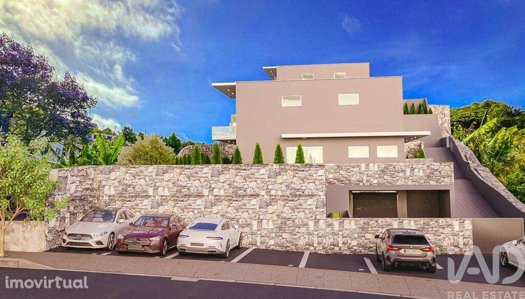 Casa / Villa T3 em Caniço de 185,00 m2 - Grande imagem: 2/30