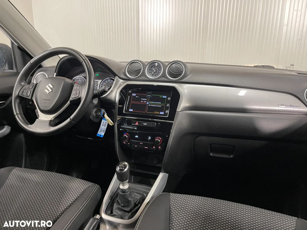 Suzuki Vitara 1.6 DDIS (4x4) Allgrip Comfort - 8