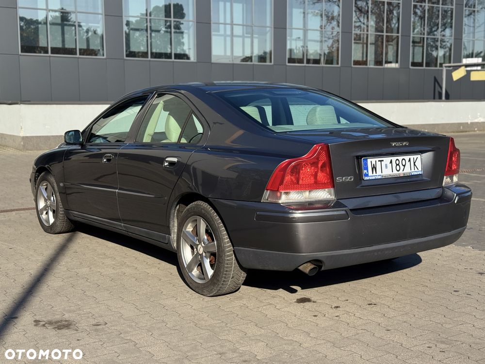 Volvo S60 - 4
