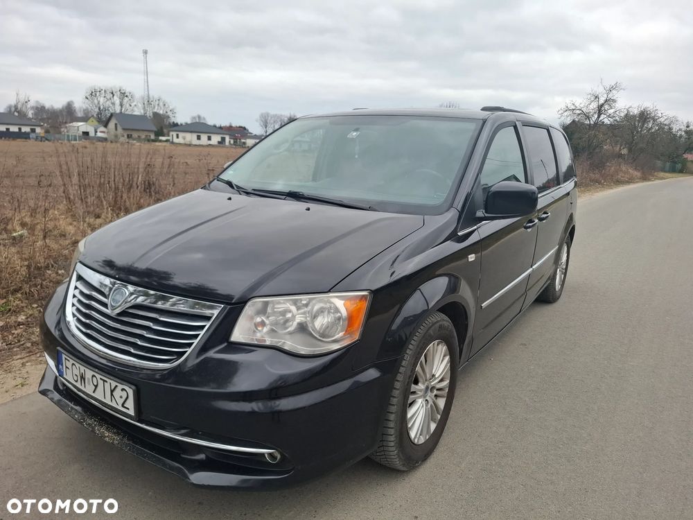 Lancia Voyager 2.8 CRD16v Gold - 2