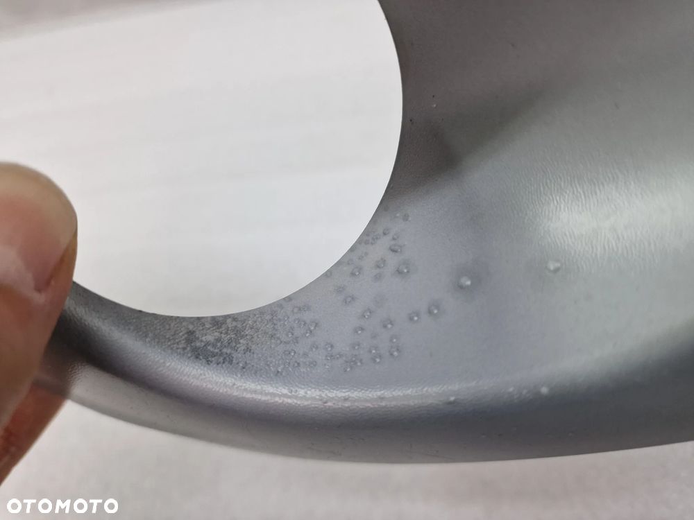 RENAULT SCENIC III 3 / GRAND SCENIC 08- PRAWA KRATKA BOCZNA ZDERZAKA PRZEDNIEGO PRZÓD , NR AUKCJI D/85 - 7