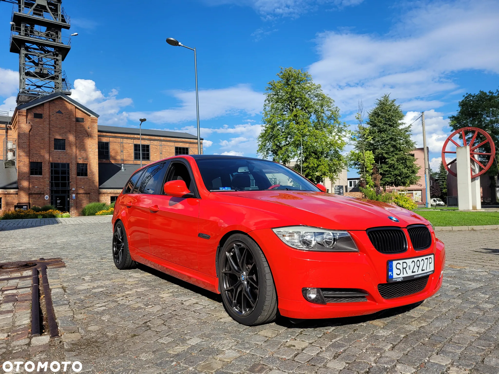 BMW Seria 3 318d Touring - 2