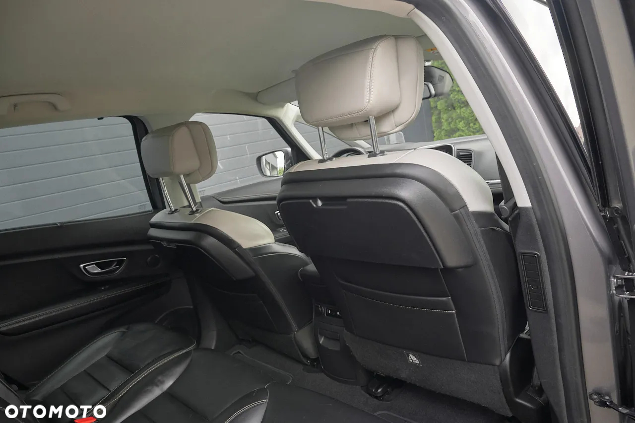 Renault Grand Scenic - 20