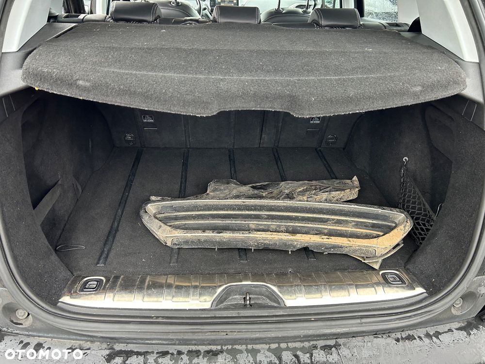 Peugeot 2008 - 11