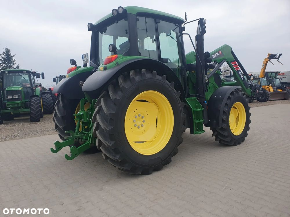 John Deere 6115M - 2