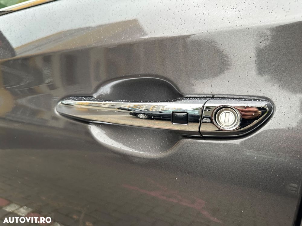 Hyundai Tucson blue 1.7 CRDi 2WD DCT Premium - 32