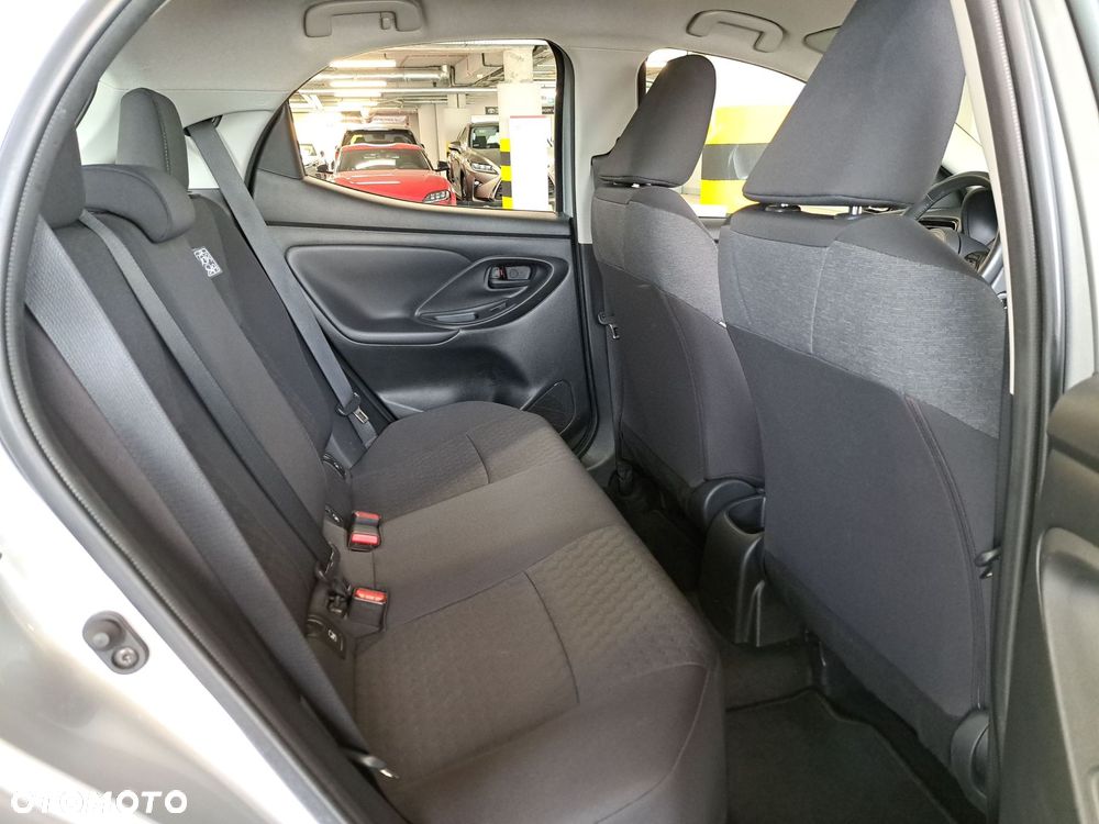 Toyota Yaris - 15