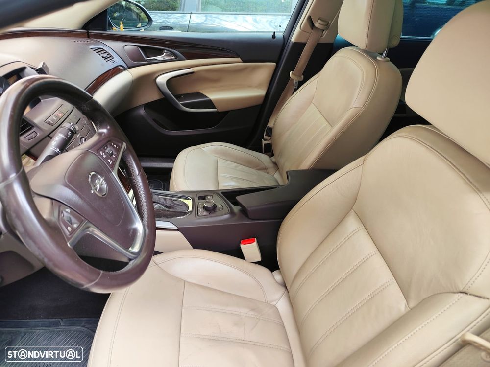 Opel Insignia Sports Tourer - 4