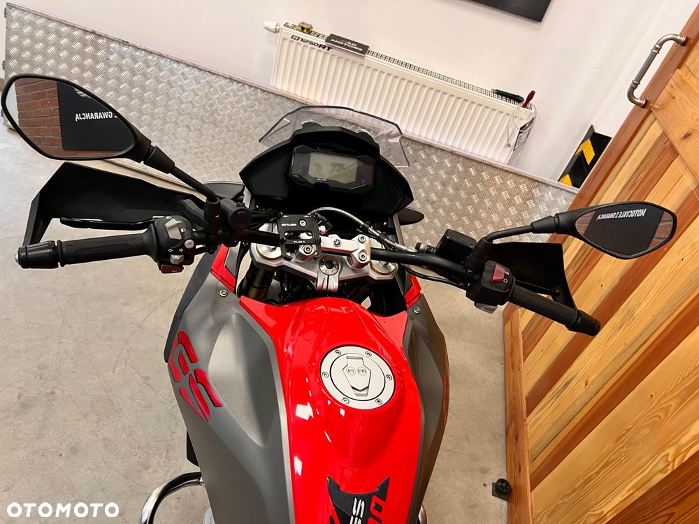 BMW G - 22