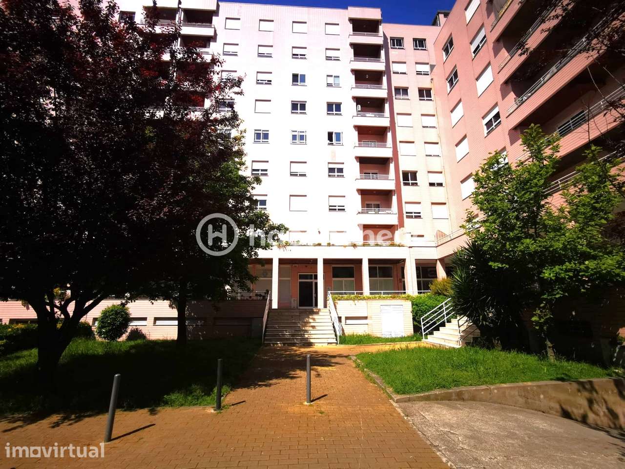 Apartamento T3 com garagem São Vitor no centro de Braga perto do Braga - Grande imagem: 2/20