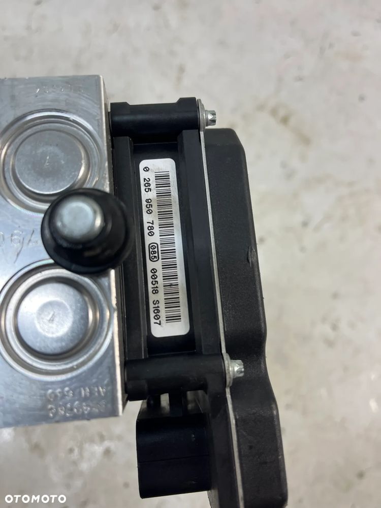 LAND ROVER DISCOVERY 4 L319 POMPA ABS - 4