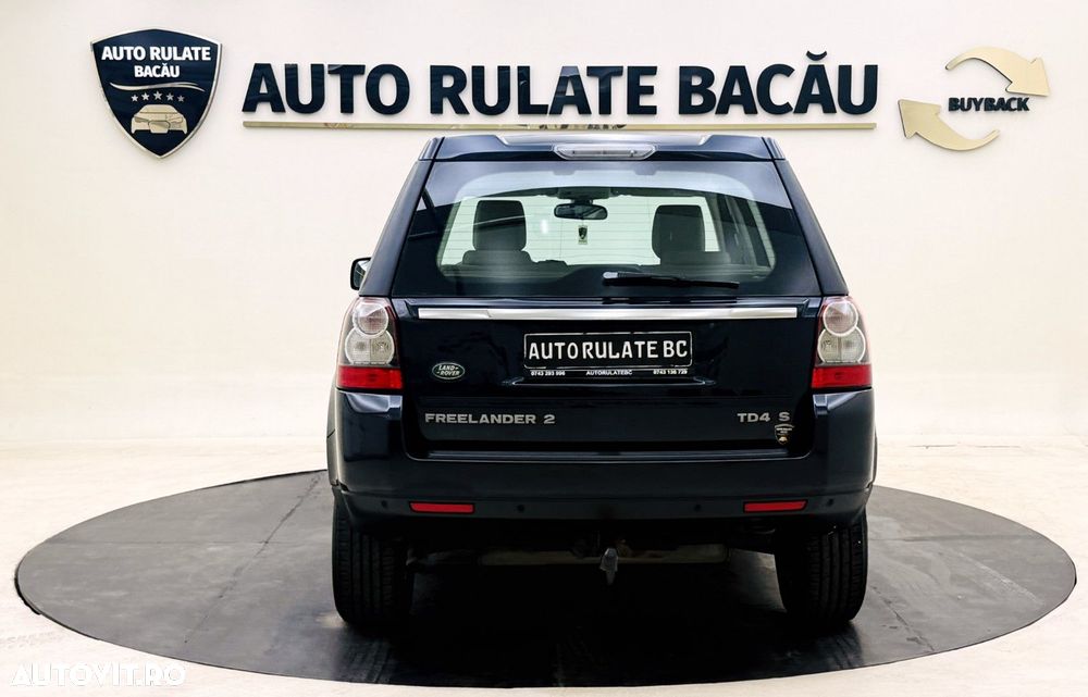 Land Rover Freelander 2 2.2L TD4 HSE - 11