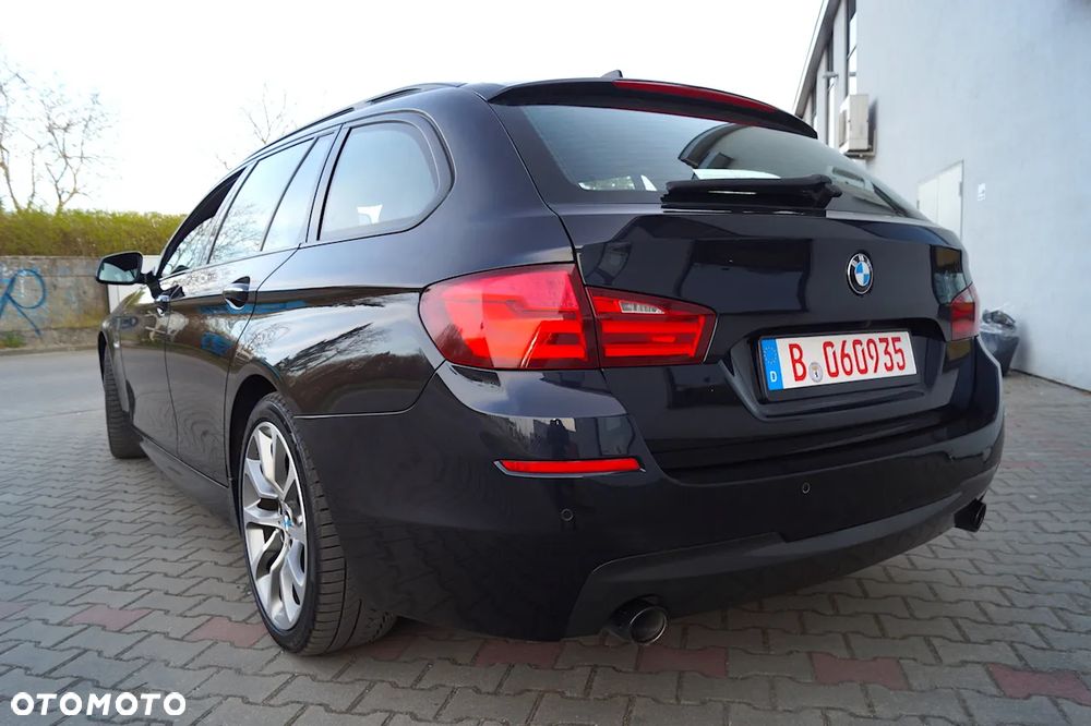 BMW Seria 5 535d Sport-Aut - 11