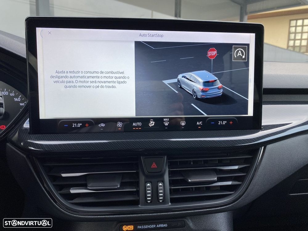 Ford Focus 1.0 EcoBoost MHEV ST-Line - 33