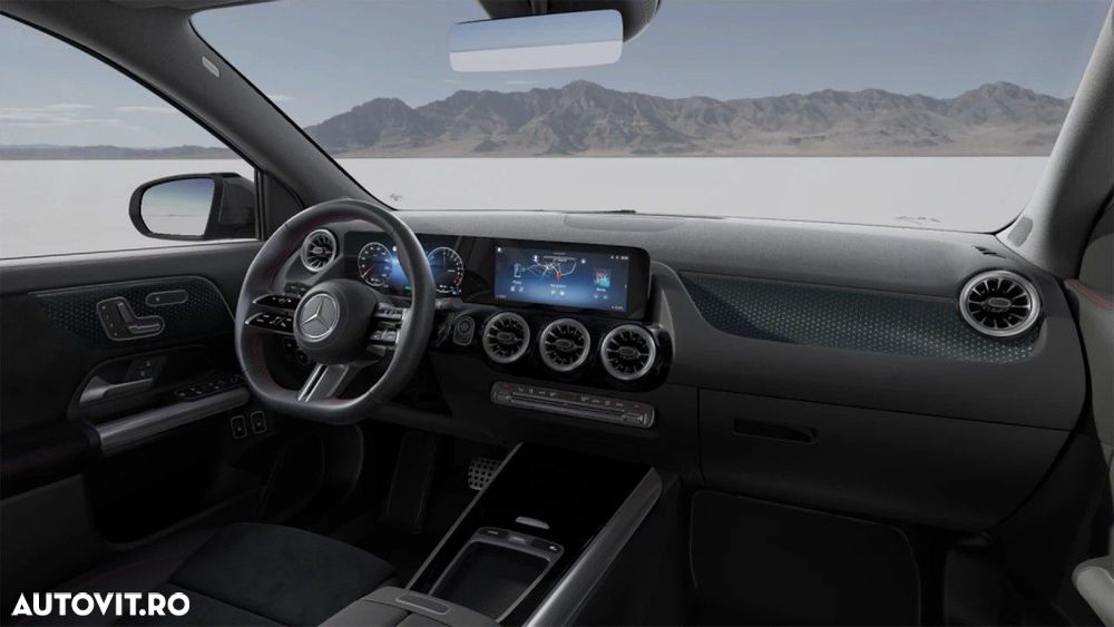Mercedes-Benz GLA - 11