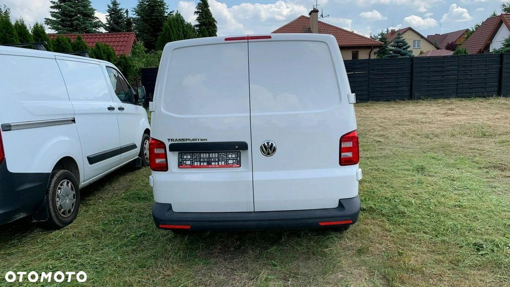 Volkswagen Transporter - 5