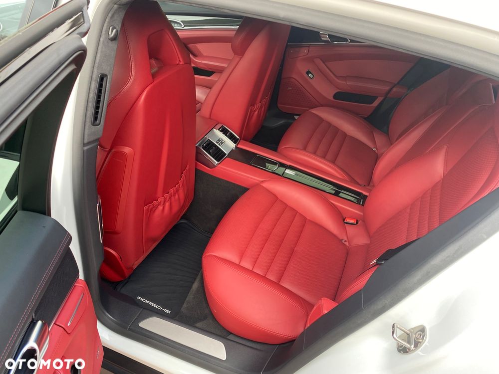 Porsche Panamera - 9