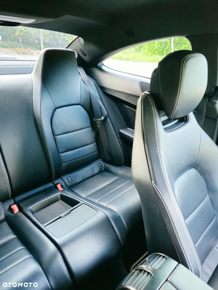 Mercedes-Benz Klasa C 180 (BlueEFFICIENCY) 7G-TRONIC - 29
