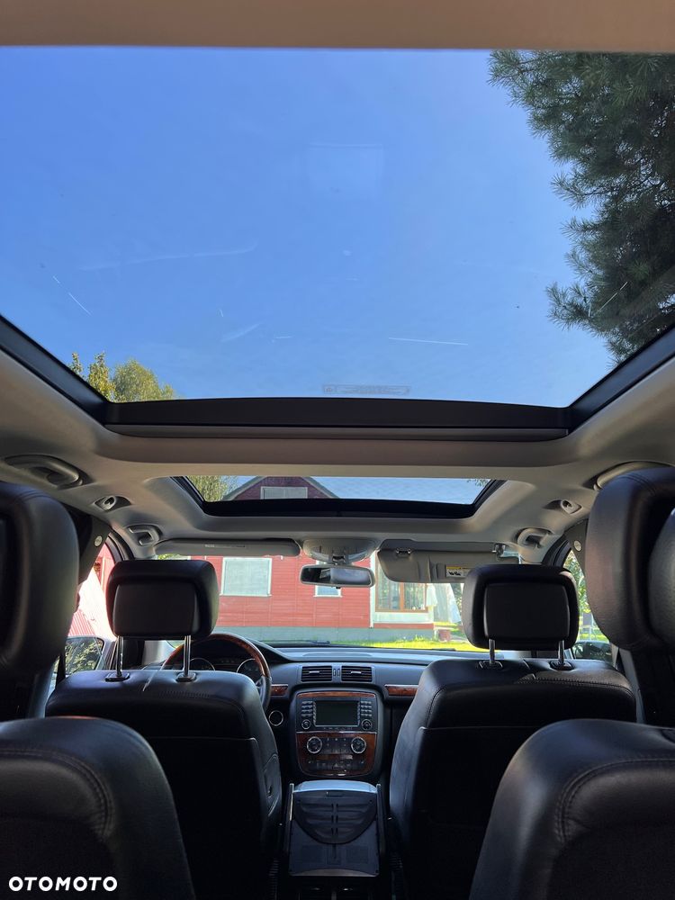 Mercedes-Benz Klasa R 350 4-Matic - 12