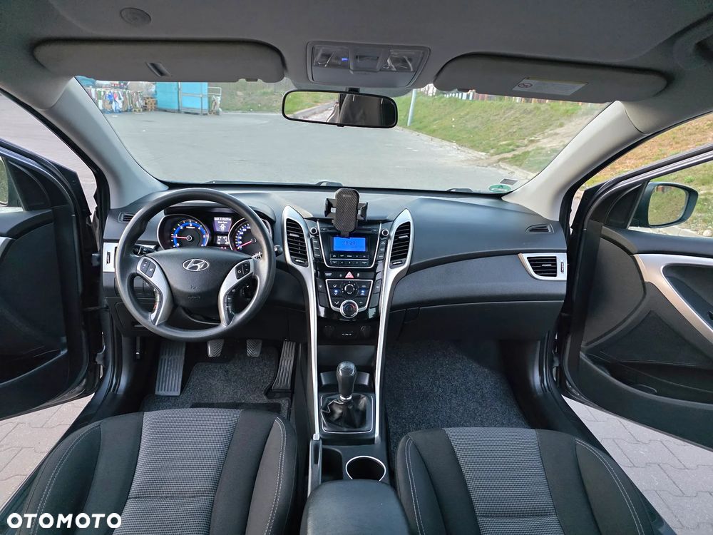 Hyundai i30 1.4 CRDi Comfort - 5