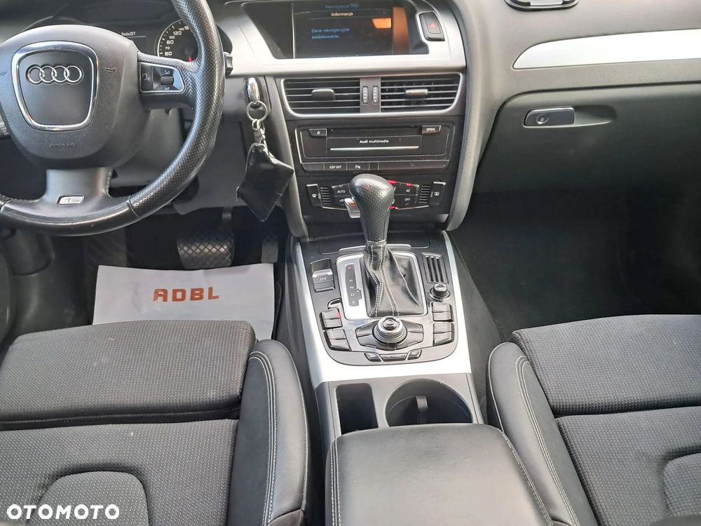 Audi A4 Avant 2.0 TDI Multitronic - 11
