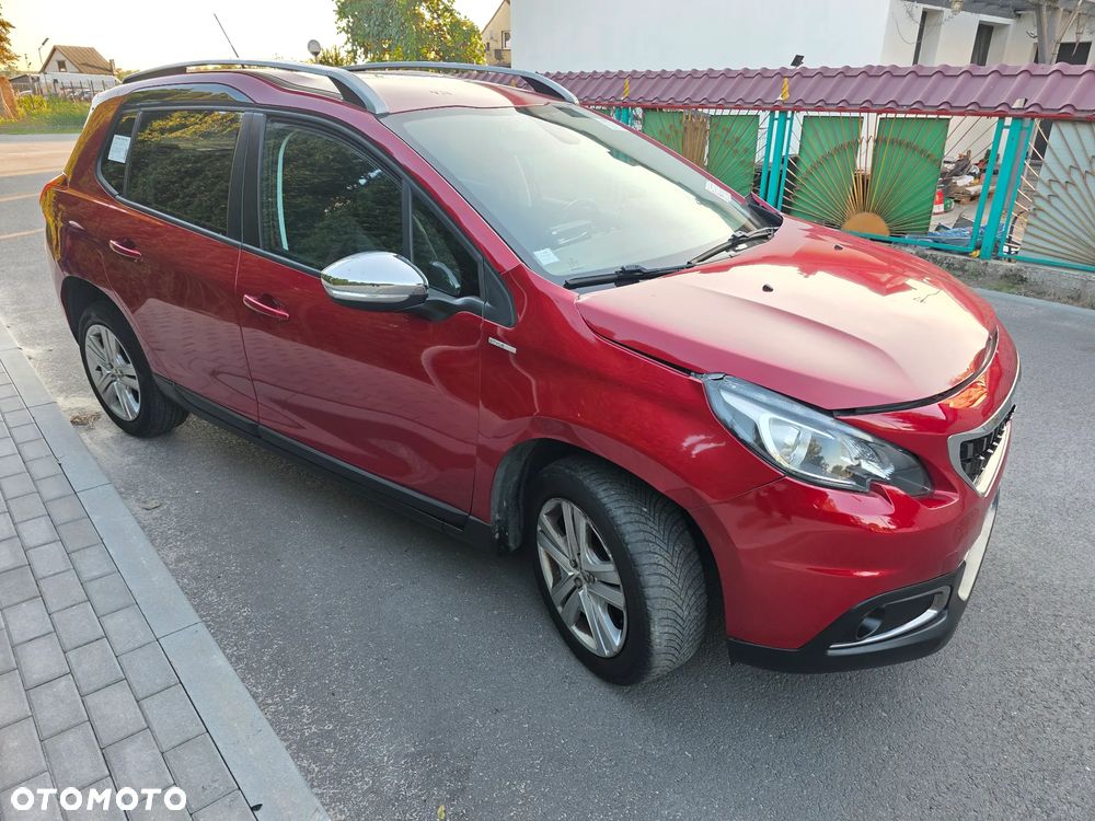 Peugeot 2008 BlueHDi 100 STOP & START Style - 3