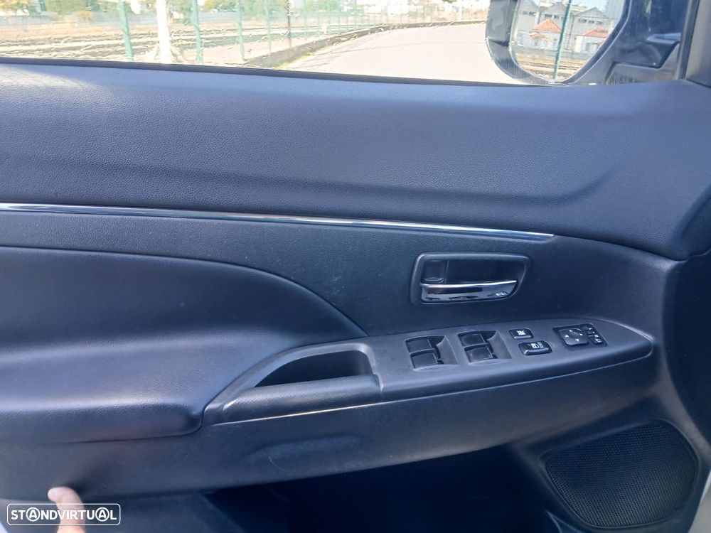 Mitsubishi ASX 1.6 DI-D Tokyo Edition - 21