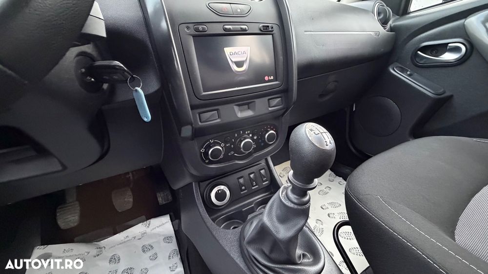 Dacia Duster 1.5 dCi 4x4 Prestige - 5