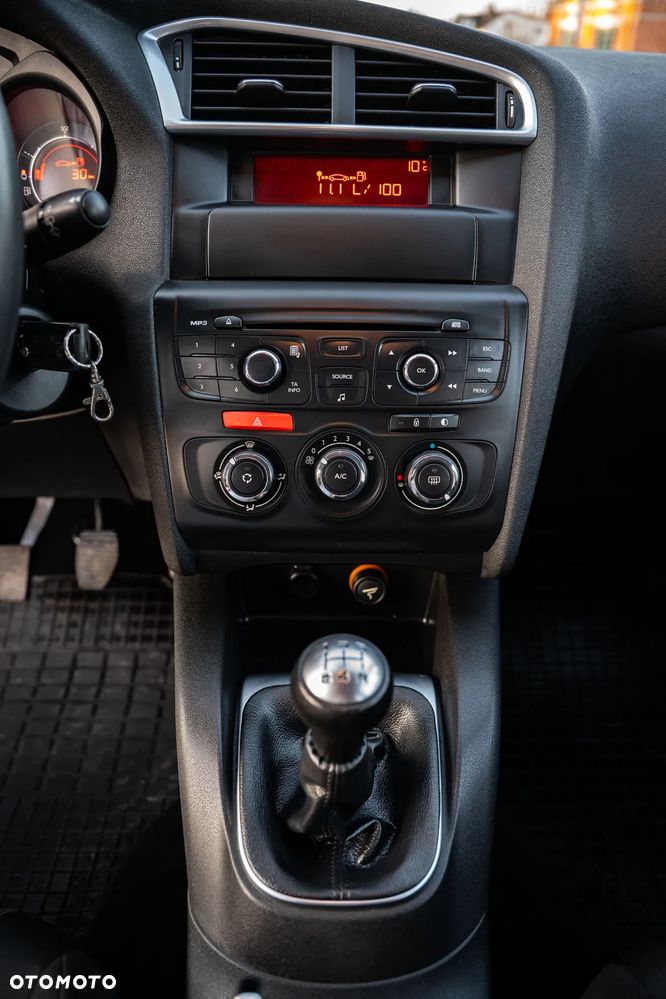 Citroën C4 1.6 VTi Attraction - 15